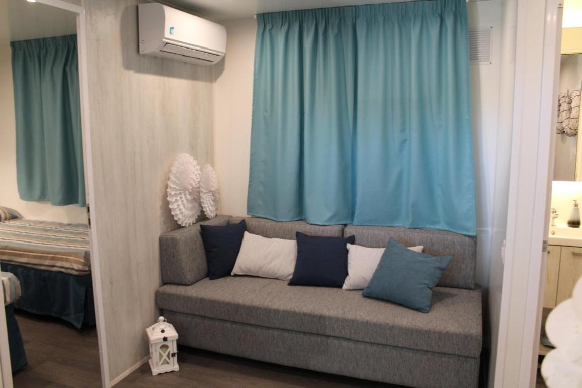 Camping Casa Di Caccia Marina Di Bibbona Exteriör bild
