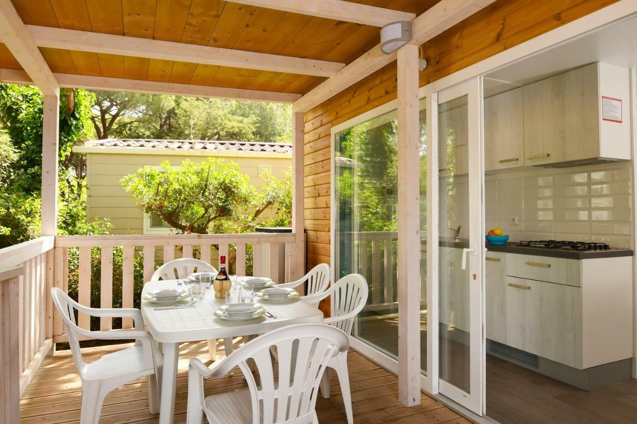 Camping Casa Di Caccia Marina Di Bibbona Exteriör bild